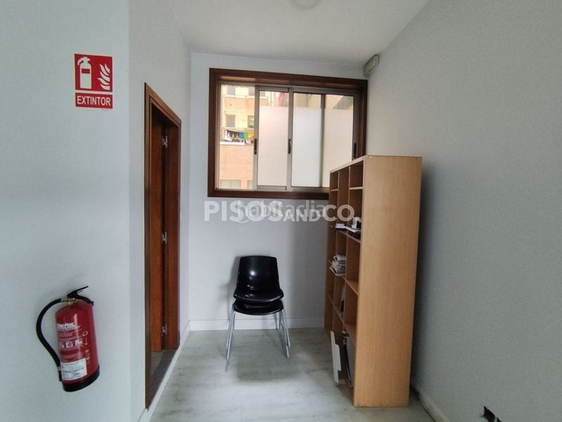 Foto 0458d12f-5741-421b-ae41-c00f7cef65d8. Piso en Paseo de los Puentes - Santa Margarita Coruña (A)