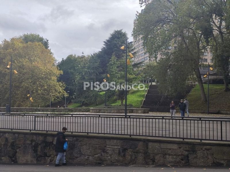 Foto 070ec8f9-20b0-4ec2-83d6-89dc3f1885b1. Piso en Paseo de los Puentes - Santa Margarita Coruña (A)