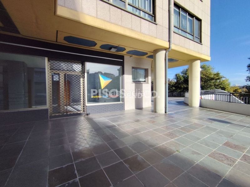 Foto 3233fb0d-04ea-4e7d-b486-fafcf9da3717. Piso en Paseo de los Puentes - Santa Margarita Coruña (A)