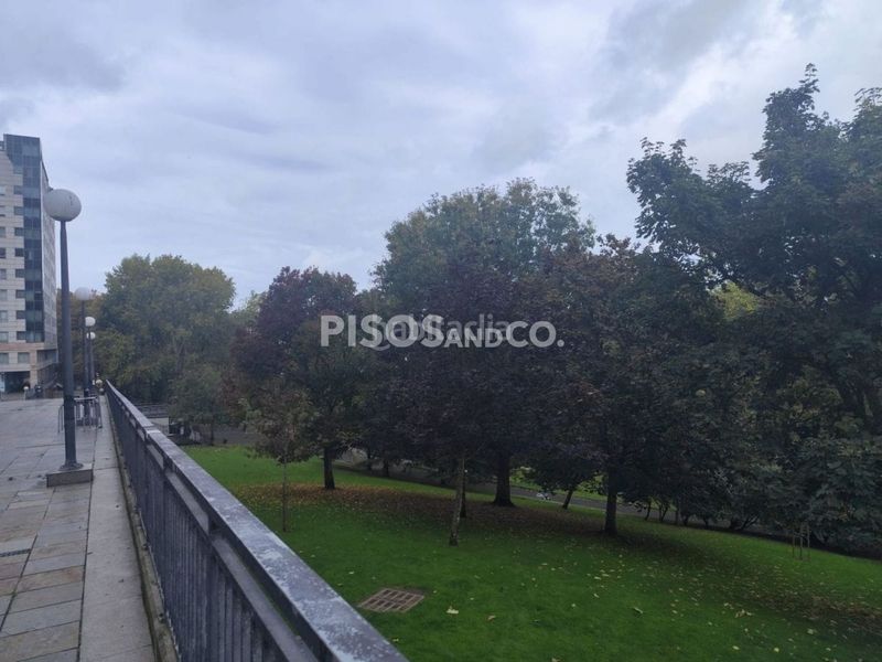 Foto bf07109d-b688-4144-831e-5c3a351810b0. Piso en Paseo de los Puentes - Santa Margarita Coruña (A)