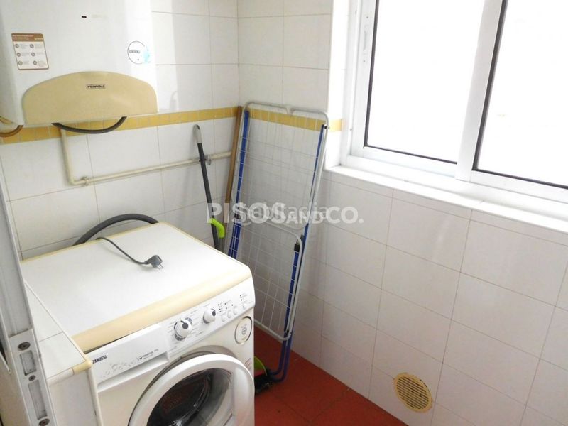 Foto 6fa3ab6f-11fd-4ce2-8bd7-d9eb52e2a19e. Piso en Vioño Coruña (A)