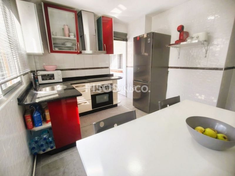 Foto 75a37293-3821-48ff-a5ee-ff61b3d5a841. Piso en Cambre