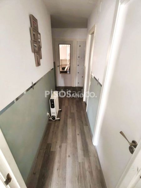 Foto a3bd7745-bd2b-4c9c-91df-7f0faac3d9ac. Piso en Cambre