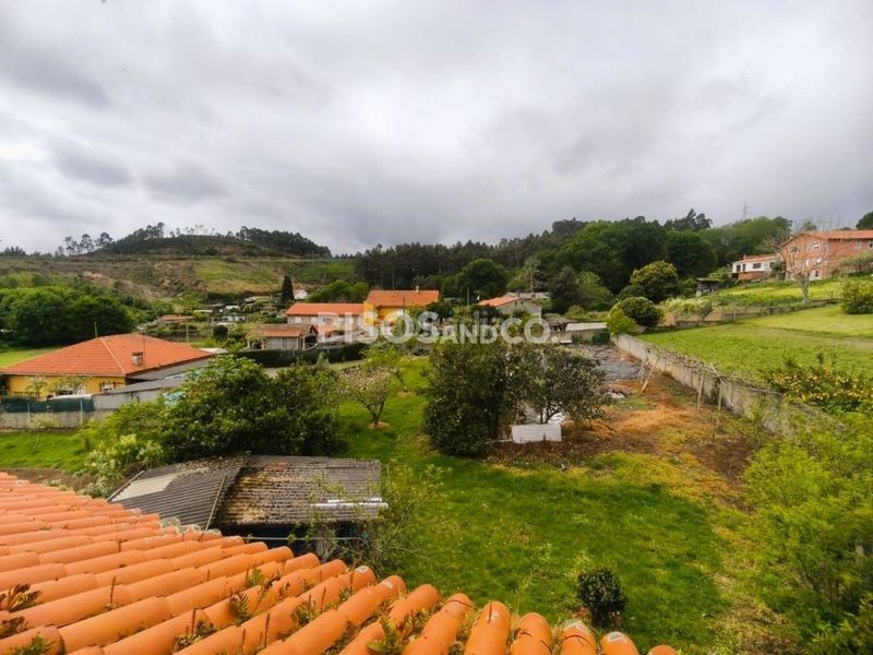 Foto 22ee3378-e832-4ef5-99cb-d2e6f4fe12af. Casa amb calefacció aparcament a centro de Culleredo Culleredo