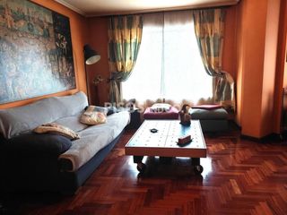 Appartement à Calle María Puga Cerdido