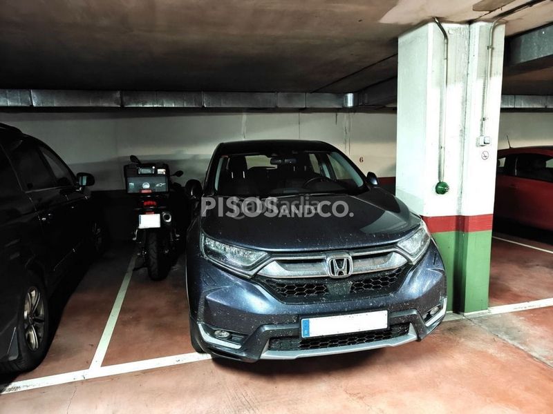 Foto 0cb2e2ff-5ac9-4f84-9d7a-bff4389e2943. Pis amb calefacció aparcament a Someso - Matogrande Coruña (A)