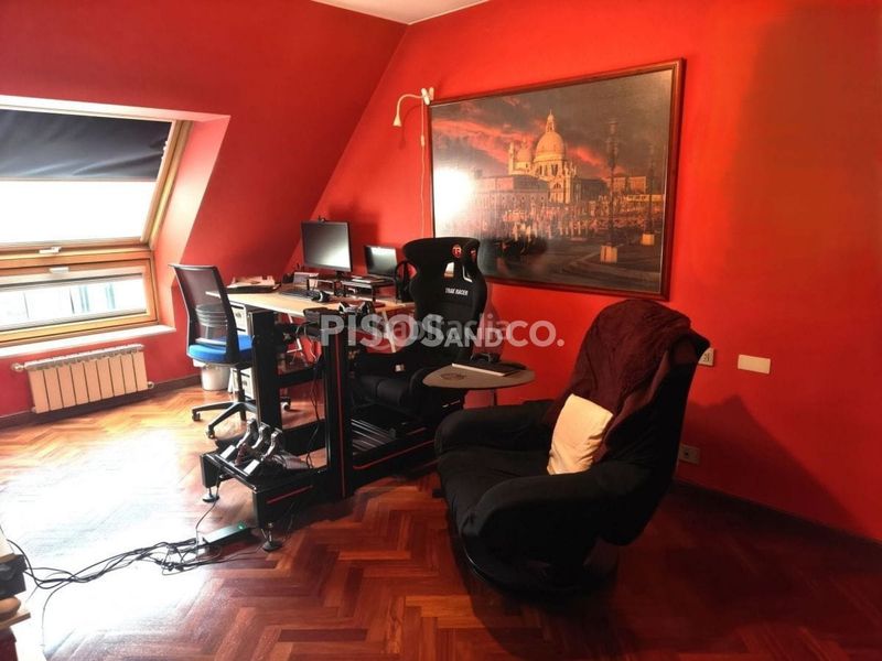 Foto 3440ded4-b470-4446-a05a-6282aed06a29. Pis amb calefacció aparcament a Someso - Matogrande Coruña (A)