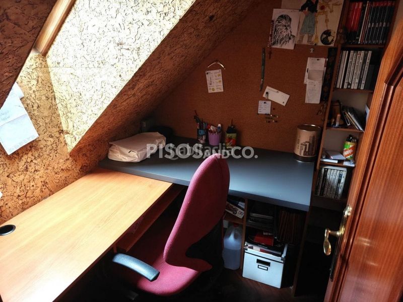 Foto f05b8fd1-e2e1-449e-a2a9-613e97771542. Pis amb calefacció aparcament a Someso - Matogrande Coruña (A)