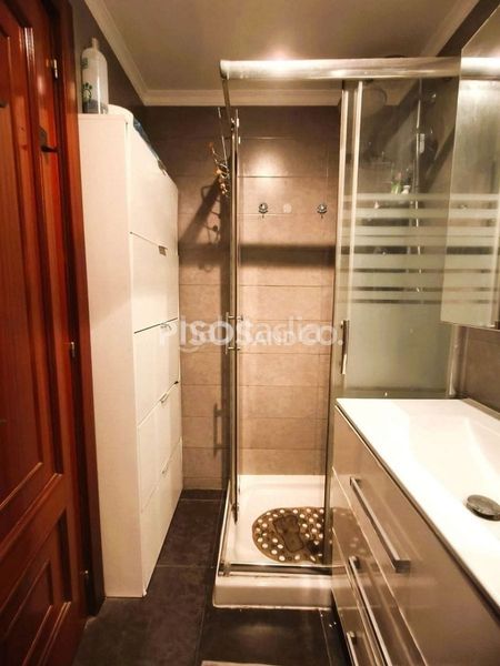 Foto 611d5d0e-7e1e-4916-8f8b-771ed5f34935. Piso en Mesoiro Coruña (A)