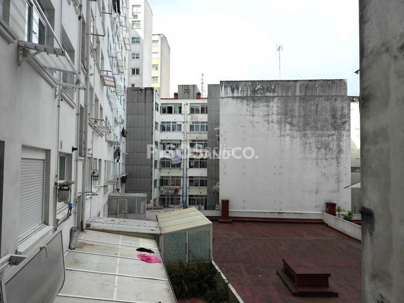 Foto f2120971-8a88-45db-bc6d-a36eaa8adaed. Piso en Os Mallos Coruña (A)