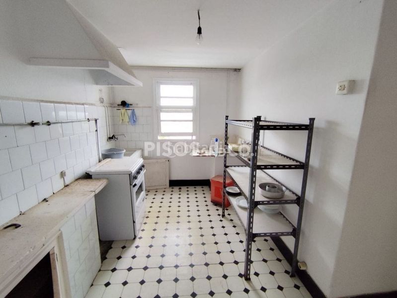 Foto 99f16cd7-3565-41c2-8b5c-fbaca18251d9. Casa a A Malata - Catabois - Ciudad Jardín Ferrol