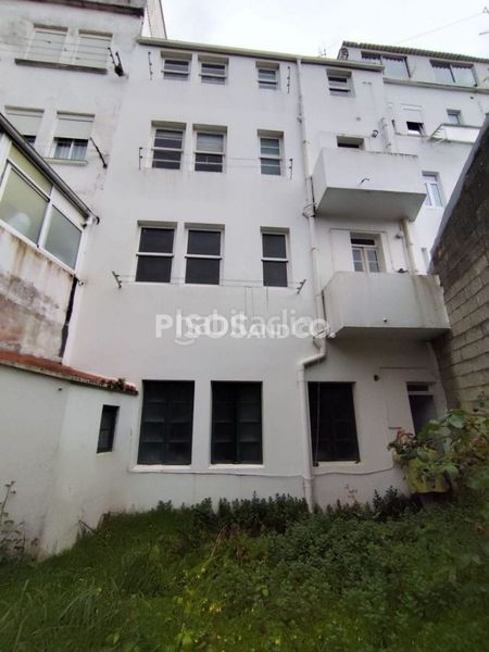 Foto f5dc636c-f698-4c60-a49c-e4e29776dfeb. Casa a A Malata - Catabois - Ciudad Jardín Ferrol