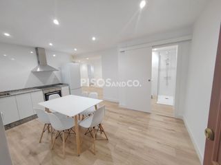 Etagenwohnung  Avenida oza