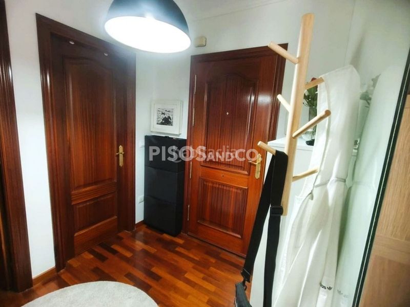 Foto 5b27cded-0a33-4ec8-a7d8-168b8f6643a8. Pis amb aparcament a Someso - Matogrande Coruña (A)