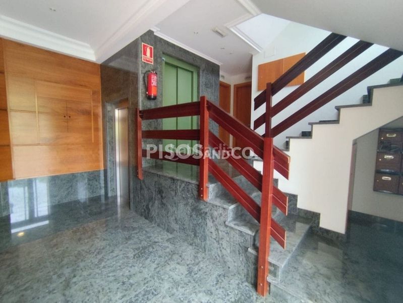Foto e8840e6f-21e2-4311-bb4e-f4e22da306f5. Pis amb calefacció aparcament a Perillo Oleiros