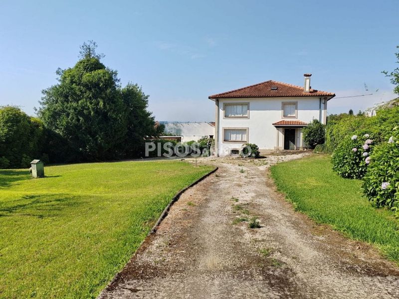 Foto 38411055-b622-4d1c-88c5-eb0ed5690a95. Casa amb calefacció a Bergondo