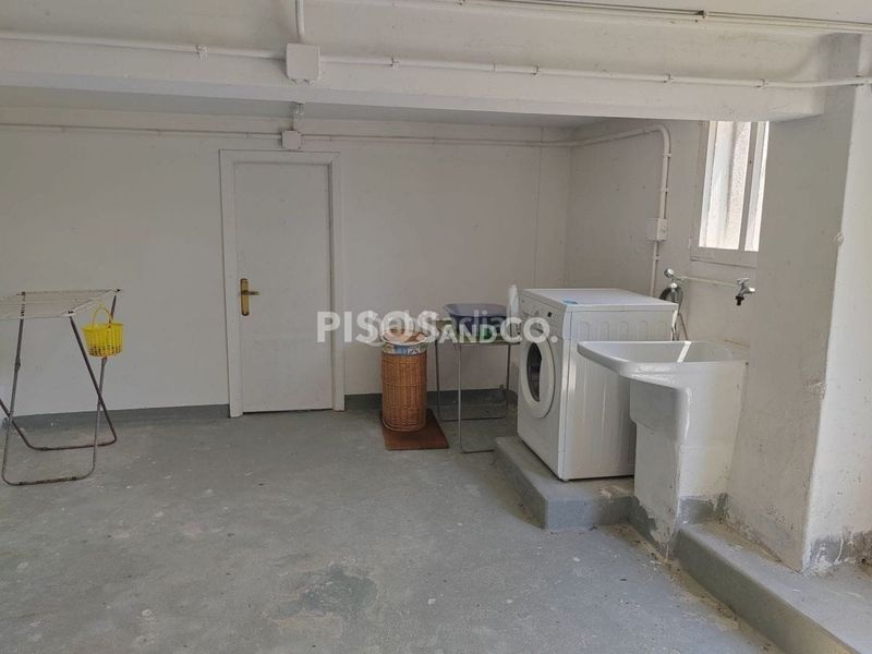 Foto 99d18be1-d45e-4649-b982-f885553cbb02. Casa amb calefacció a Bergondo