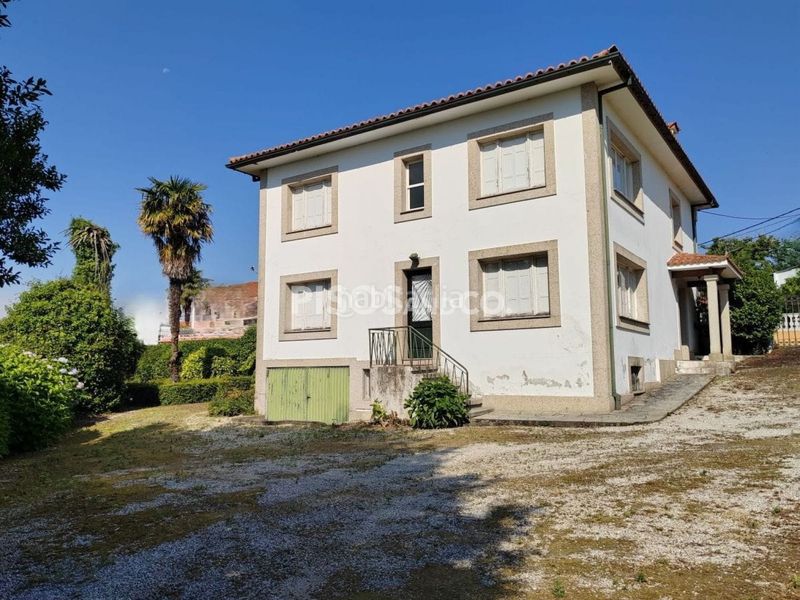 Foto e0893efd-f58c-4ddc-8b1b-d1176f104828. Casa amb calefacció a Bergondo
