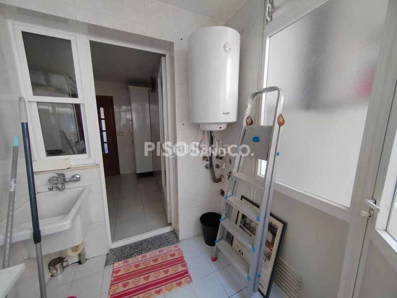 Foto 0e324cb6-e2de-45a1-8e0a-daf9bfb2699e. Piso en Los Castros - Castrillón Coruña (A)
