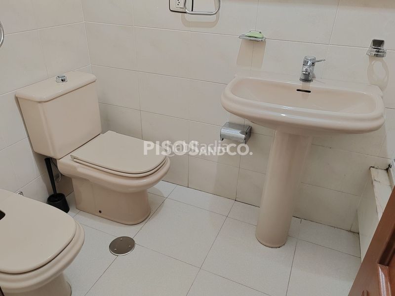 Foto b1e59afe-8add-471e-bfd5-dbea16c4990d. Piso en Los Castros - Castrillón Coruña (A)