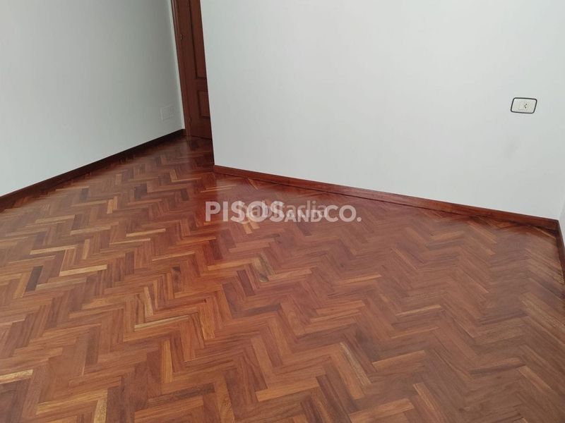 Foto f48502a3-1e18-49e3-998a-a3fed011db56. Piso en Los Castros - Castrillón Coruña (A)