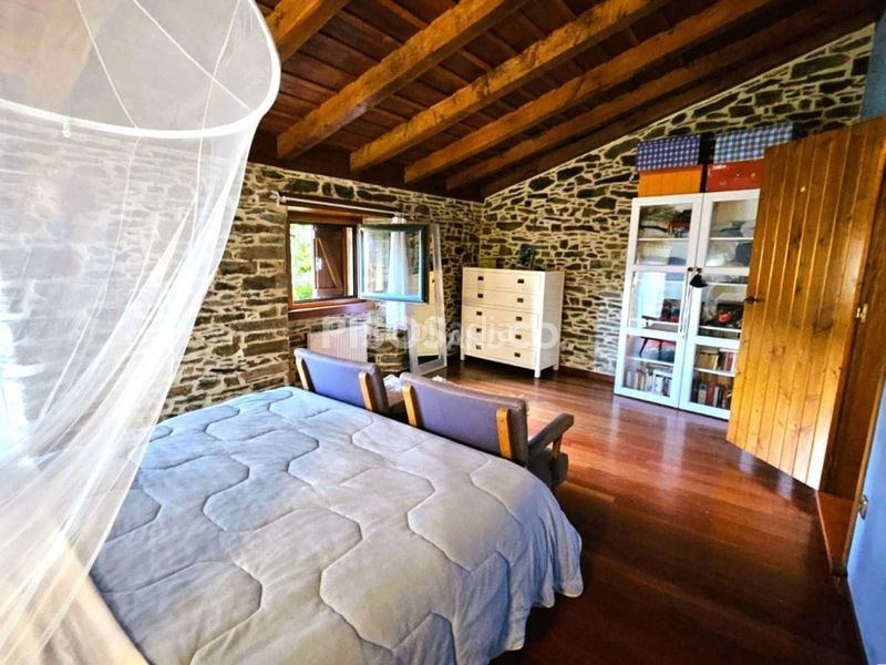 Foto 507ce8a1-6270-42fc-87cf-2941b2244d5a. Casa amb calefacció aparcament a Abegondo