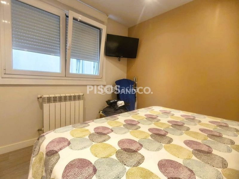 Foto a2d2a96d-feeb-440e-9ea4-ce0c2f67cf64. Pis amb calefacció aparcament a Cambre