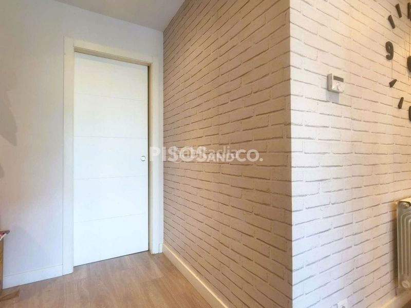 Foto ff74813e-5e3e-4bdd-b29f-0dd369049eec. Piso en Cambre