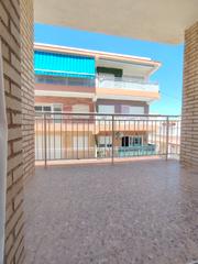 Piccolo appartamento  Calle alicante 17. En la playa y con garaje cerrado