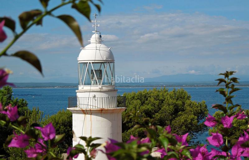 Foto 7091170a-bfad-44ca-af75-4f09b8f0779d. Haus mit parking in Centre Roses