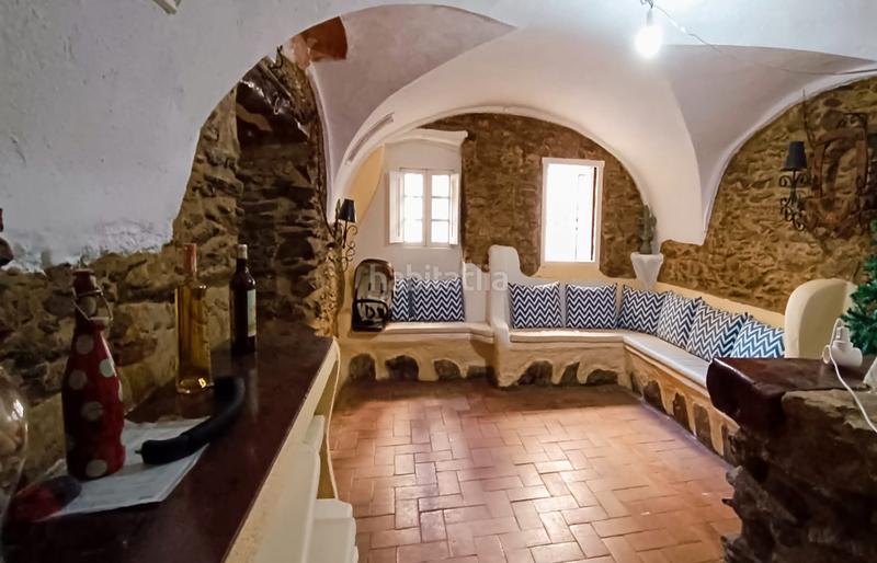 Foto c6e9e2ca-8965-485d-a452-7d979beffa87. Haus mit parking in Centre Roses