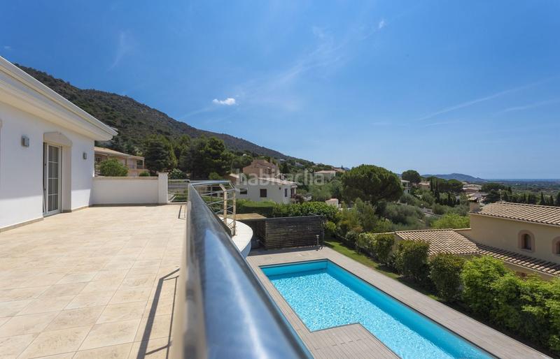 Foto 3b2f4d34-a683-402b-87b2-4fe34179ccd1. Casa bonita con mucho estilo en Pau