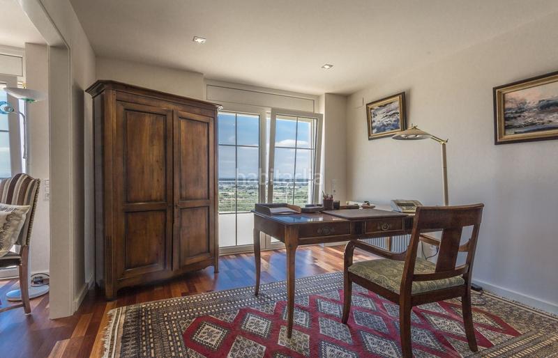 Foto 6b572e71-9fcb-4989-95b5-9d35b7536d2f. Casa bonita con mucho estilo en Pau