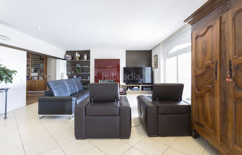 Foto 7a8b2e0b-a4be-4447-821f-545f15331f11. Casa bonita con mucho estilo en Pau