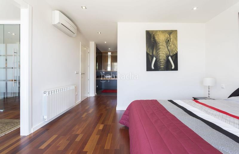 Foto db7d777b-cdcd-4527-822e-472dc4b1947d. Casa bonita con mucho estilo en Pau