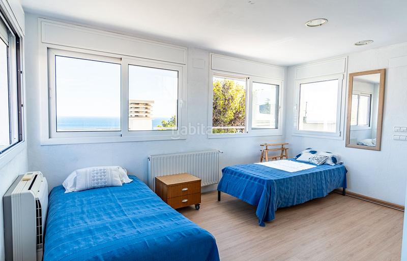 Foto 796cd596-8d91-4238-931e-75d8d5481a57. Casa en carrer fenolleda 12 casa con increíbles vistas al mar en Llançà