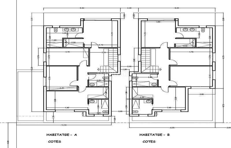 Foto fa0c59b6-3b17-417c-a678-8f7960616470. Casa con riscaldamento parcheggio piscina in Cap Ras - Creus - Falconera Empuriabrava
