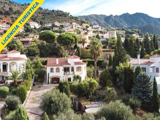Haus in Palau-saverdera. Casa con 3 dormitorios