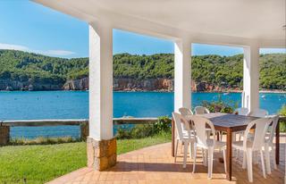Casa a Montgó. Espectacular casa frente al mar