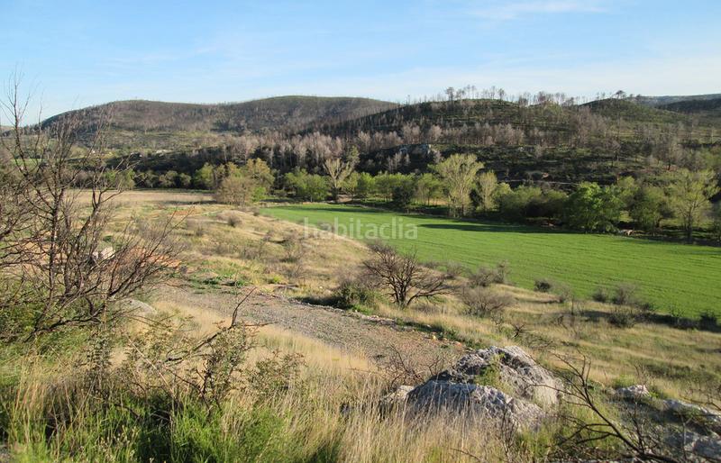 Foto 4c2a6cbf-3045-4a25-a39d-2466c8ee505d. Masía  para reformar con finca de 167 hectáreas en Vajol (La)
