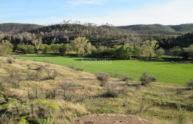 Foto aab601c9-807f-47e9-a8a8-b6c57f110687. Masía  para reformar con finca de 167 hectáreas en Vajol (La)