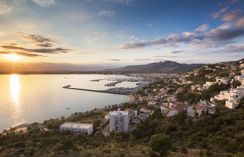 Foto 9d04f3e7-e72b-499e-aae6-283f4e1a1eb4. Terreno residenziale in Puig Rom-Canyelles-Almadrava Roses