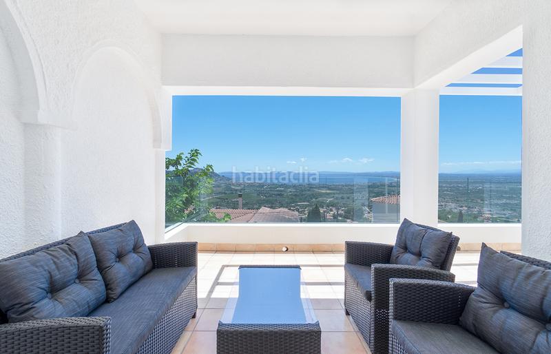 Foto bccfc387-6646-400a-99d7-b011668c3407. Chalet acogedora casa con vistas espectaculares al mar y al pueblo en Roses