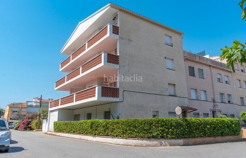 Foto dc410804-39da-49c7-ab08-a69ceeb033d8. Apartamento  con amarre y vistas al canal en Empuriabrava