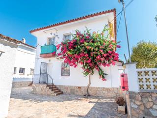 Maison à Tordera - Fluvià - Llobregat. Casa con varias terrazas