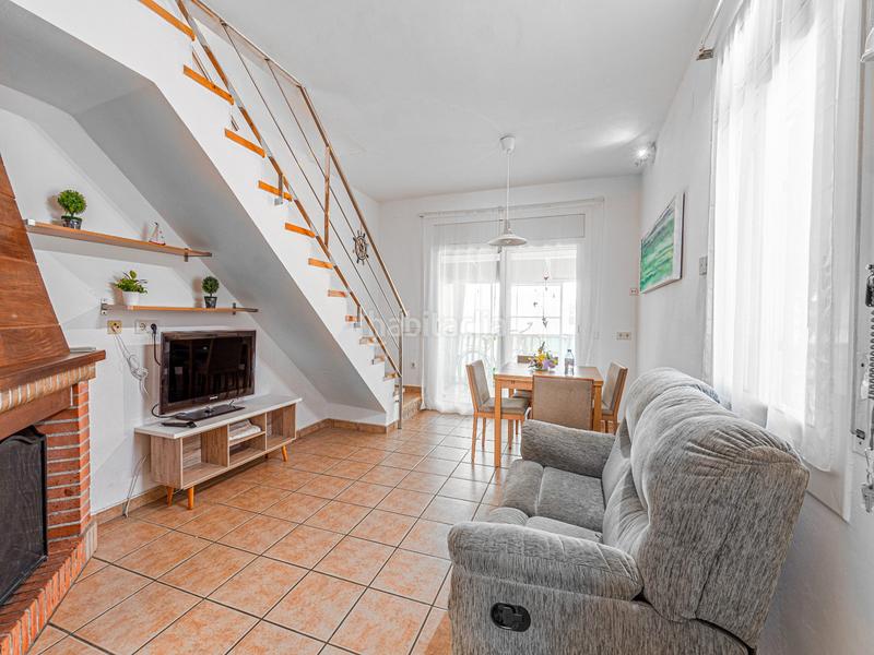 Foto 83d601db-c063-4327-ae49-246b7130abc7. Casa  en comunidad con piscina y amarre en Tordera - Fluvià - Llobregat Empuriabrava