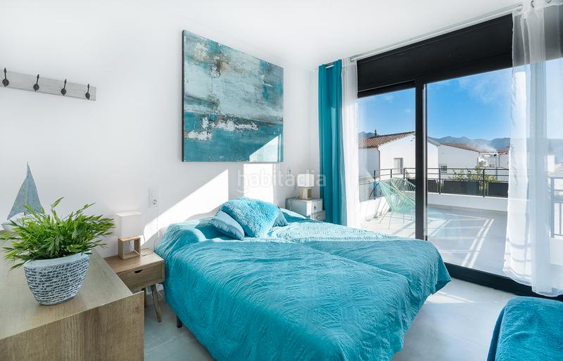 Foto 60bd46a6-3550-4289-a0b5-fdb8c93839d8. Casa  moderna cerca de la playa y los comercios en Roses