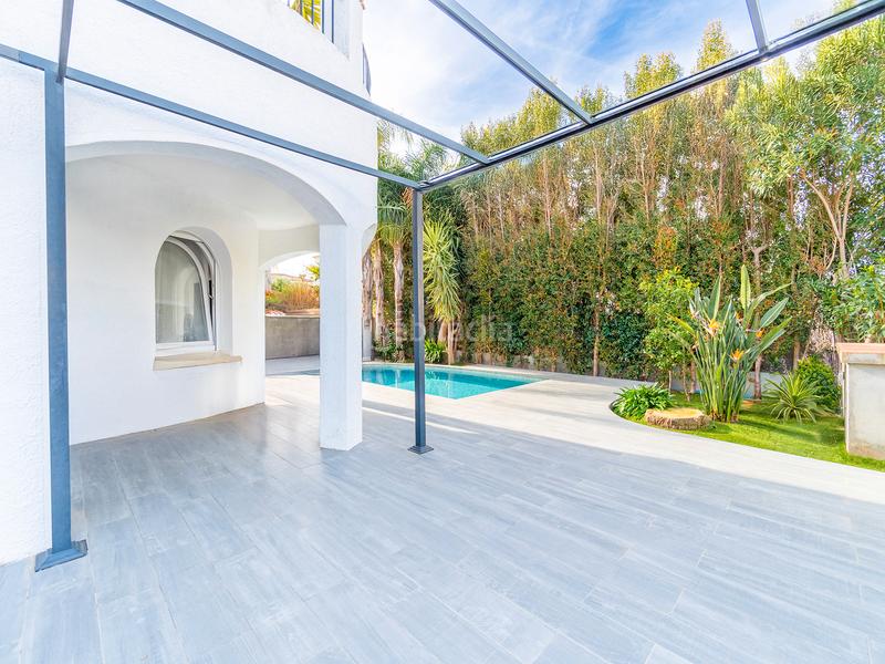 Foto c7f3050b-bd72-4517-ac21-6682b99b9c8c. Chalet in carrer Montgrí 58 in Montgrí Empuriabrava