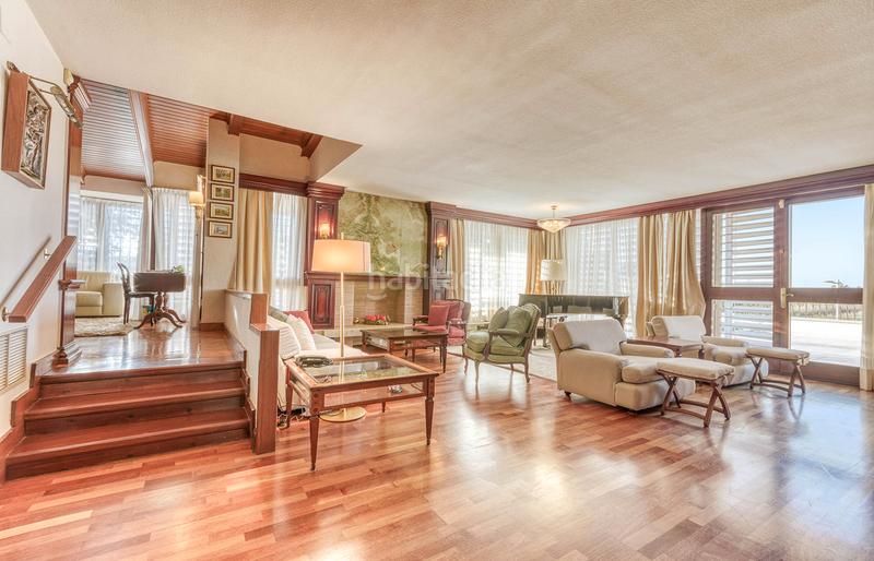 Foto ea6d40b0-5ff8-46bb-badc-f8b7350efdc7. Casa impresionante villa de lujo en Nord Roses