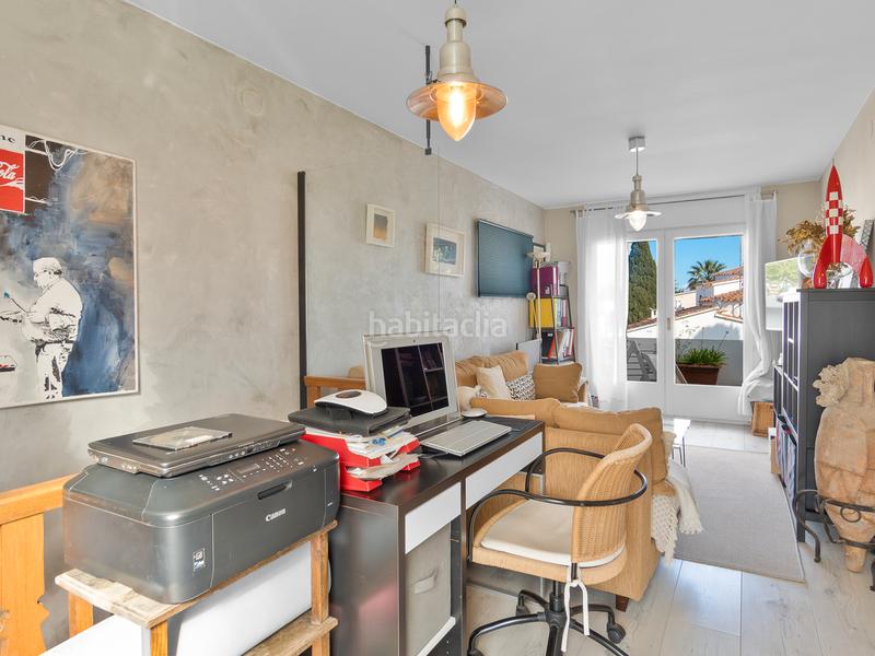 Foto bfd83355-d54f-4459-b342-71b21772e9e1. Casa villa a 5 minutos de la playa en Carmençó Empuriabrava